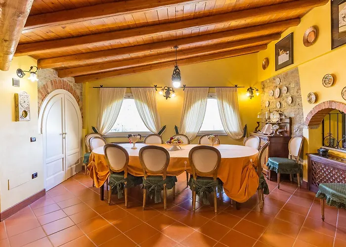 Tenuta Pian D'attesio - مزرعة للإقامة Castelletto Soprano